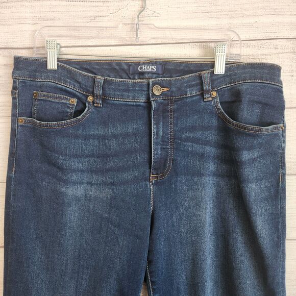 Chaps Daniella Curvy  fit Jeans Womens Size 14 Wide Leg denim jeans - Picture 2 of 8
